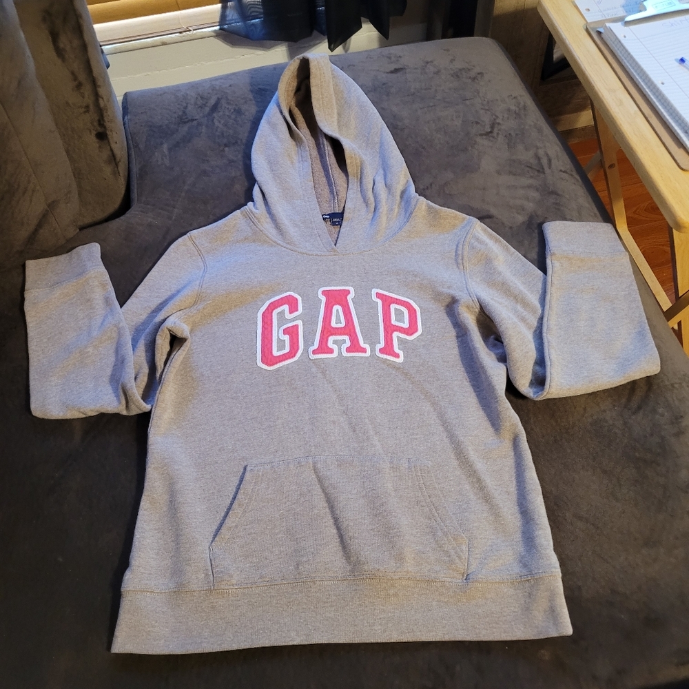 Gap Sweatshirt Size M